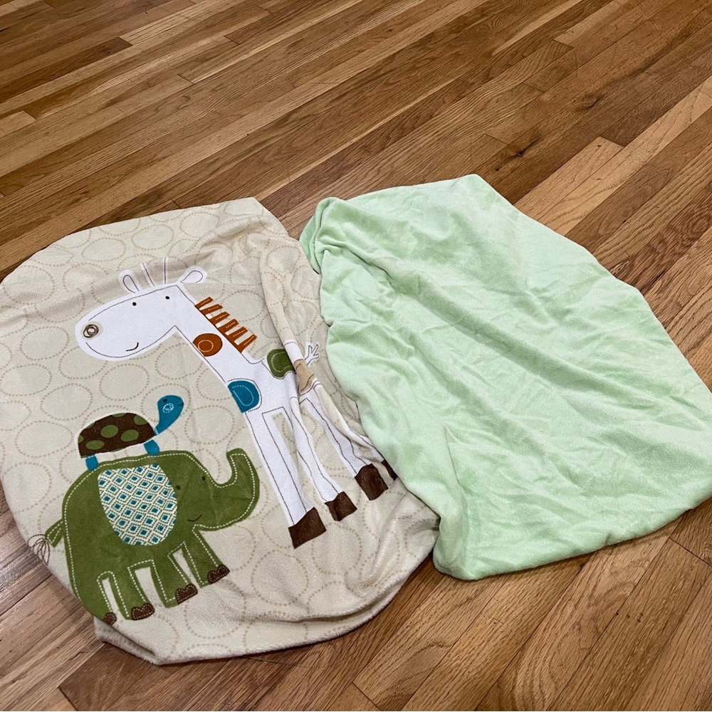 Changing Pad Covers (2) + Waterproof Liners (9)